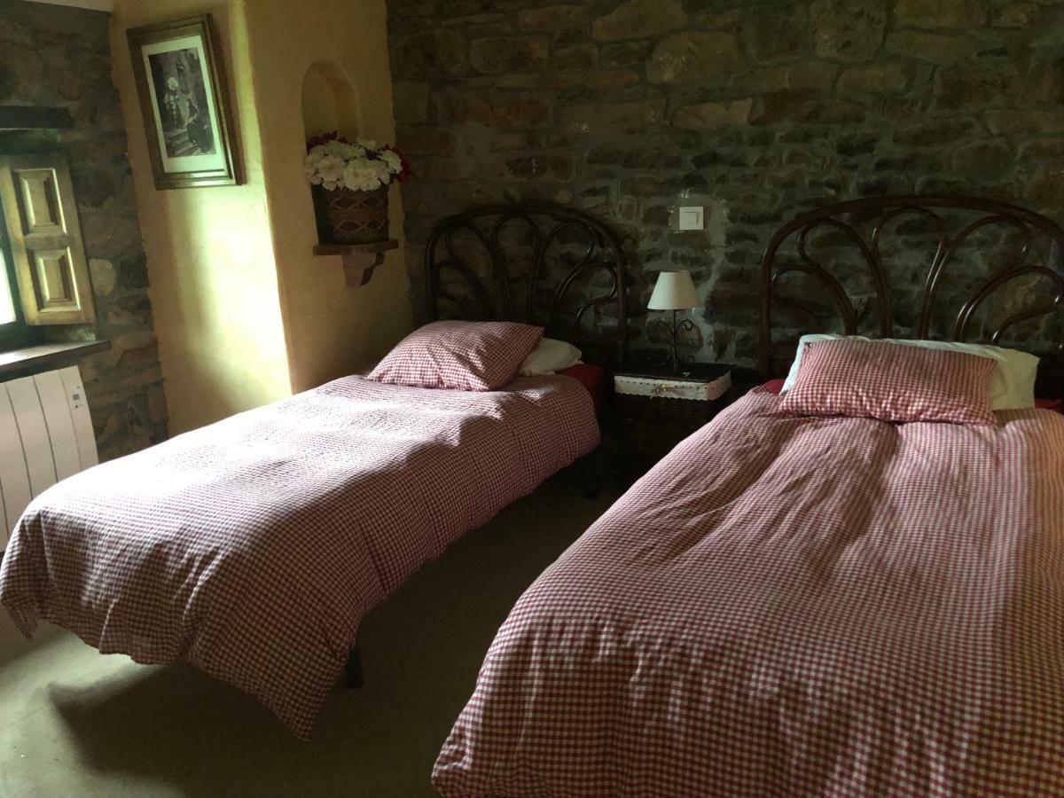Pensjonat La Casa Del Chileno Liérganes Zewnętrze zdjęcie